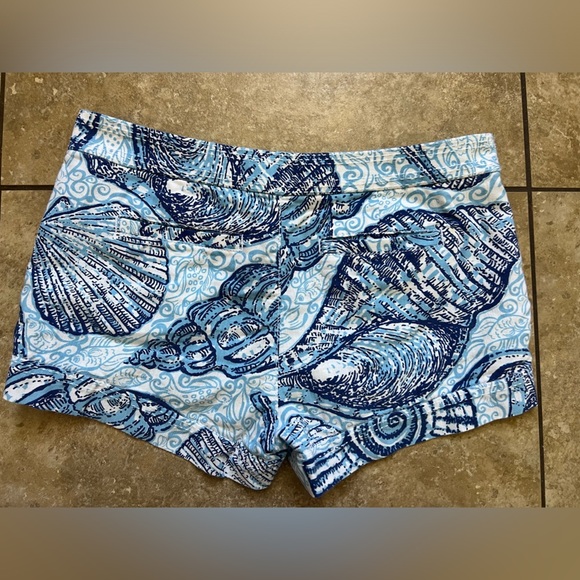 Lilly Pulitzer Shorts Size 2 Womens Blue Floral Shell Print Originals Callahan - Picture 5 of 8